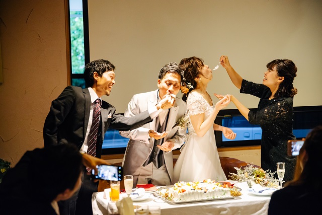 大阪,会費制結婚式,15次会,少人数結婚式